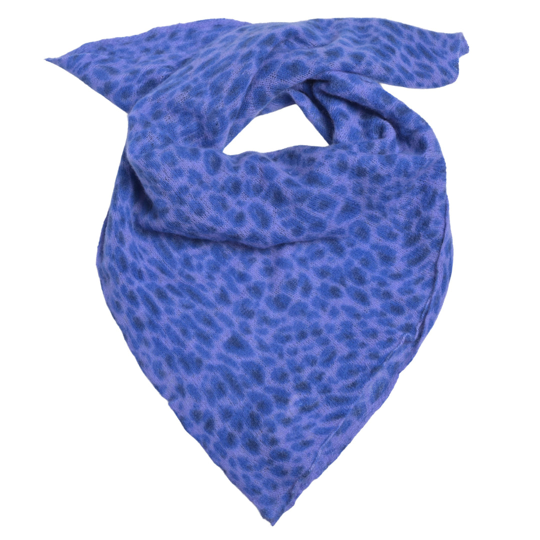 Cashmere Bandana Leo-cs in Victoria Falls