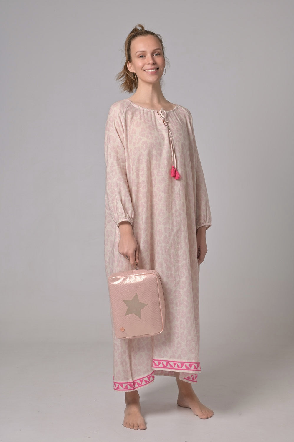 Kleid Megan-cs mit Leo-Print in Strawberry Shake