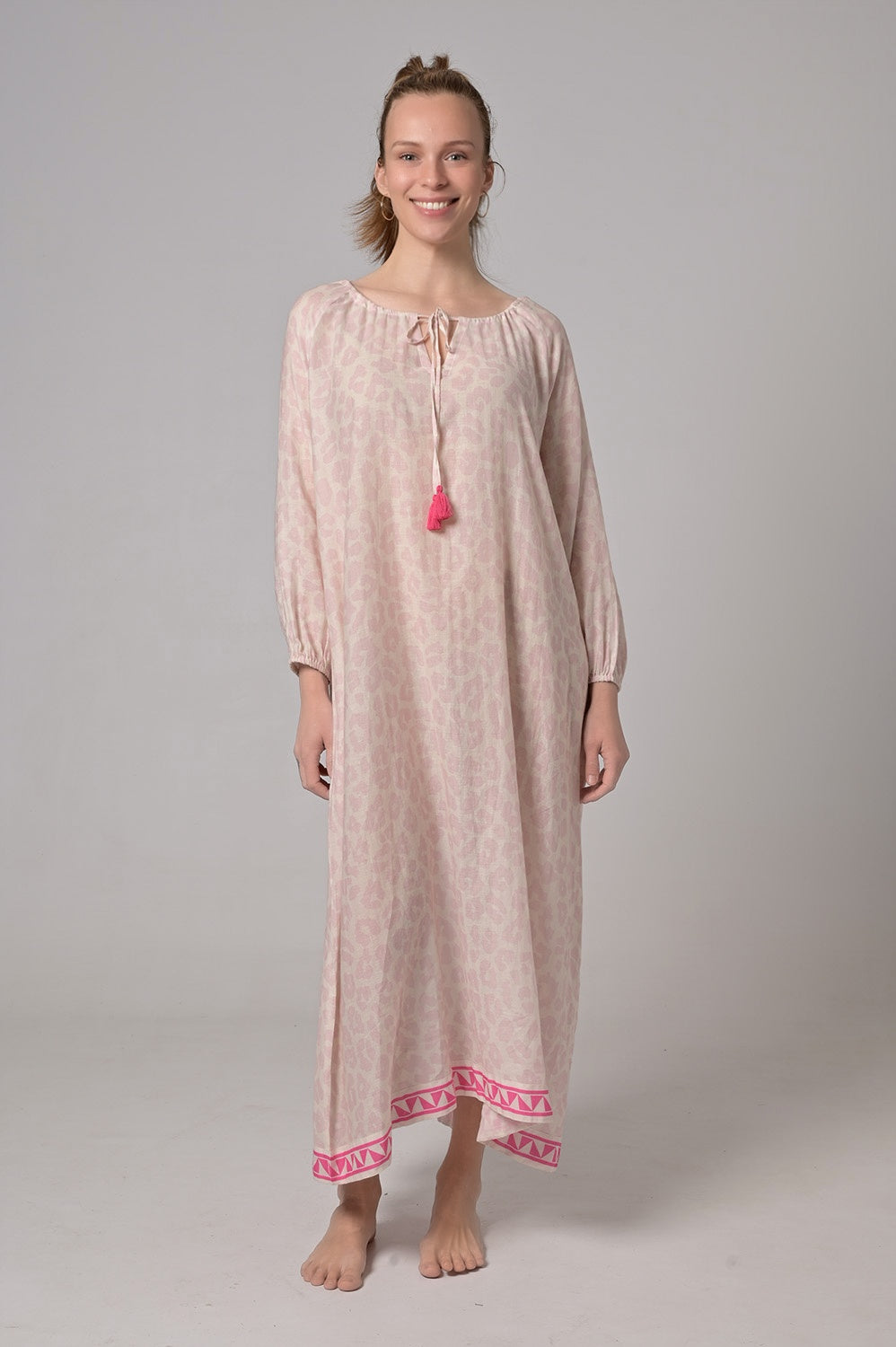 Kleid Megan-cs mit Leo-Print in Strawberry Shake