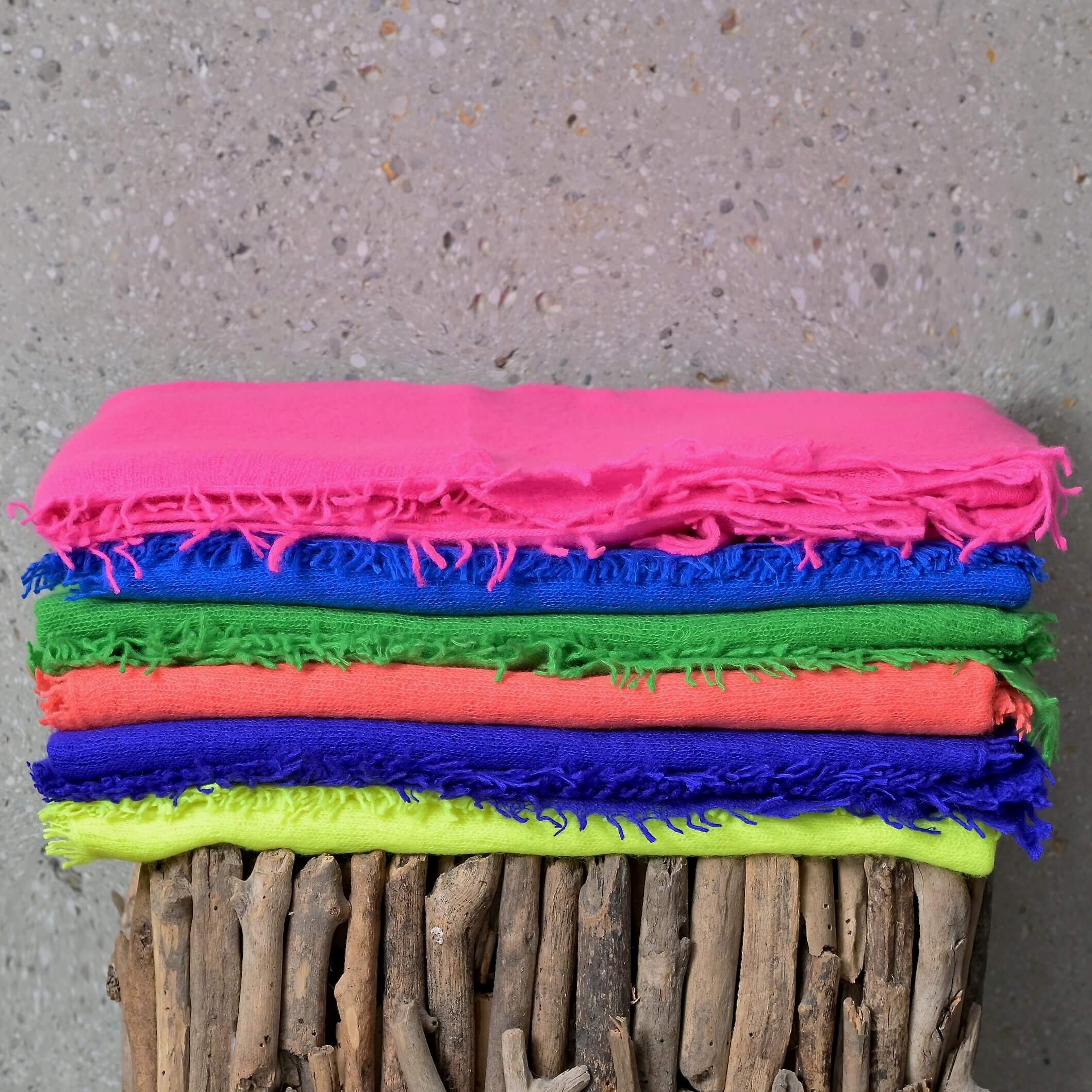 Cashmere Neonfarben