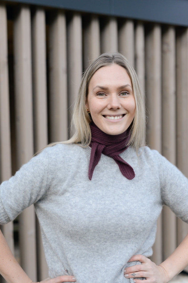 Cashmere Schal Ella-cs mit Patent-Strickmuster in Aubergine
