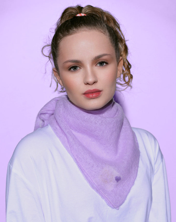 Cashmere Bandana Heart-cs in Lavender Mist