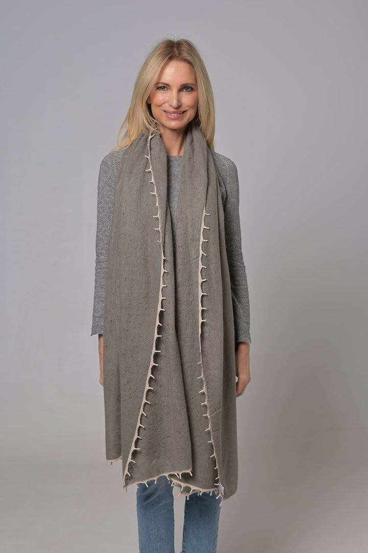 Cashmere Schal BiFeli-cs in Grey Flannel