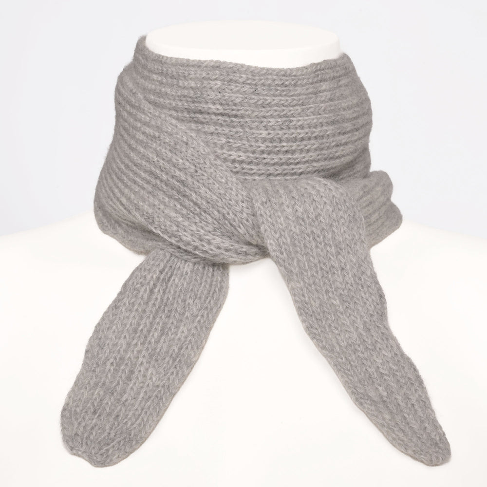 Schmaler Kaschmirschal Ella für Damen mit Strickmuster in der Farbe Hellgrau Meliert