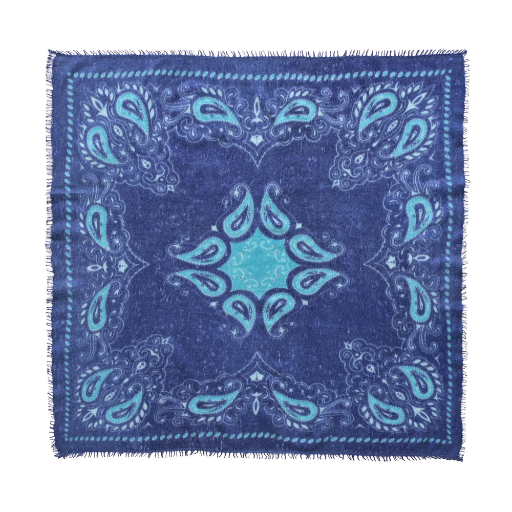 Quadratisches Bandana aus feinem Kaschmir mit Paisleydruck in Royalblau, handmade in Nepal.