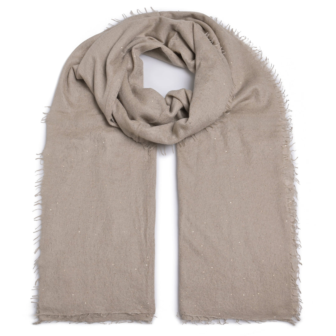 Eleganter Kaschmirschal für Damen mit dezenten Pailletten aus hochwertigem Kaschmir in der Farbe Taupe, Größe 85 × 210 cm, Produktbild mit weißem Hintergrund