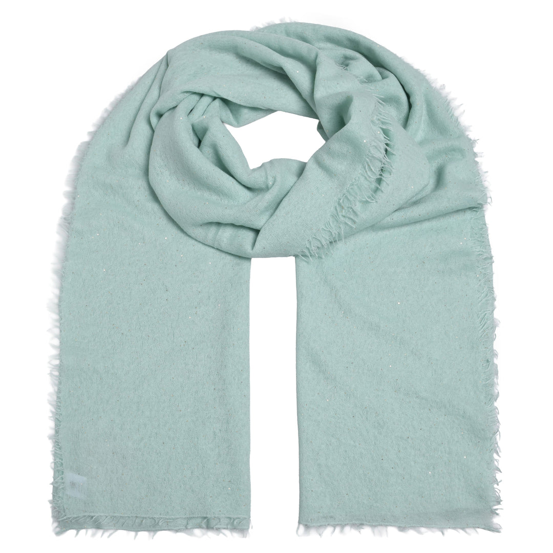 Eleganter Kaschmirschal für Damen mit dezenten Pailletten aus hochwertigem Cashmere in der Farbe Mint Sorbet, Handmade in Nepal, Größe 85 × 210 cm, Produktbild mit weißem Hintergrund
