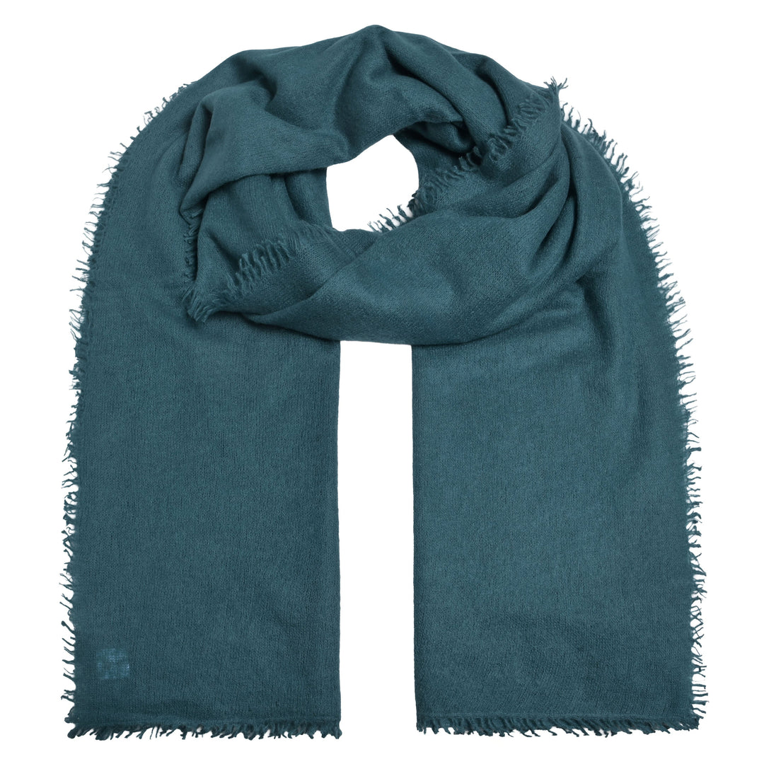 Edler Kaschmirschal für Damen und Herren in der Farbe Deep Sea (Grün), von cute stuff, mit dezenten Fransen, felted Cashmere, Produktbild