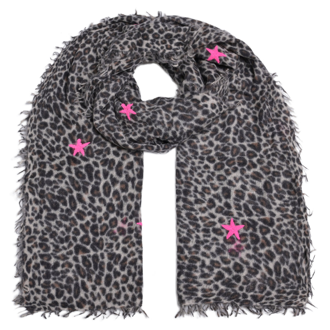 Reiner-Kaschmir-Schalf-ür-Damen-mit-Leo-Muster-Leoprint-in-Braun-und-pinken-Sternen