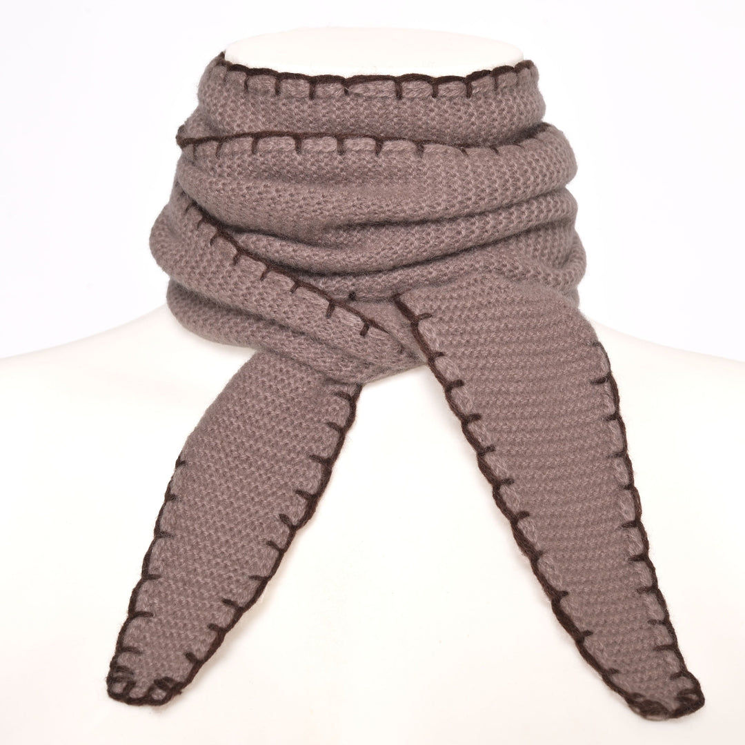 Schöner Kaschmirschal Sofie-Schal Windbreaker mit Strickmuster und gestickter Kante in Braun