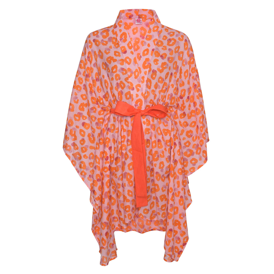 Leichter Baumwollkimono mit All‑Over‑Animal‑Print und Taillengürtel in Orange, Vorderansicht