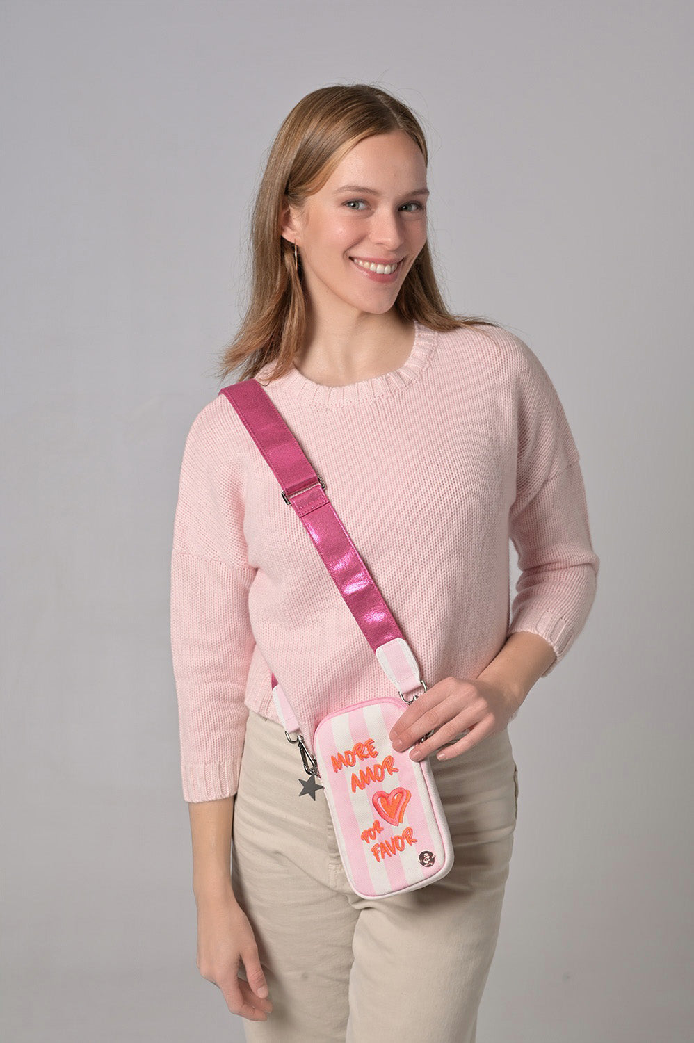 Phonebag Stripe-cs in Strawberry Shake