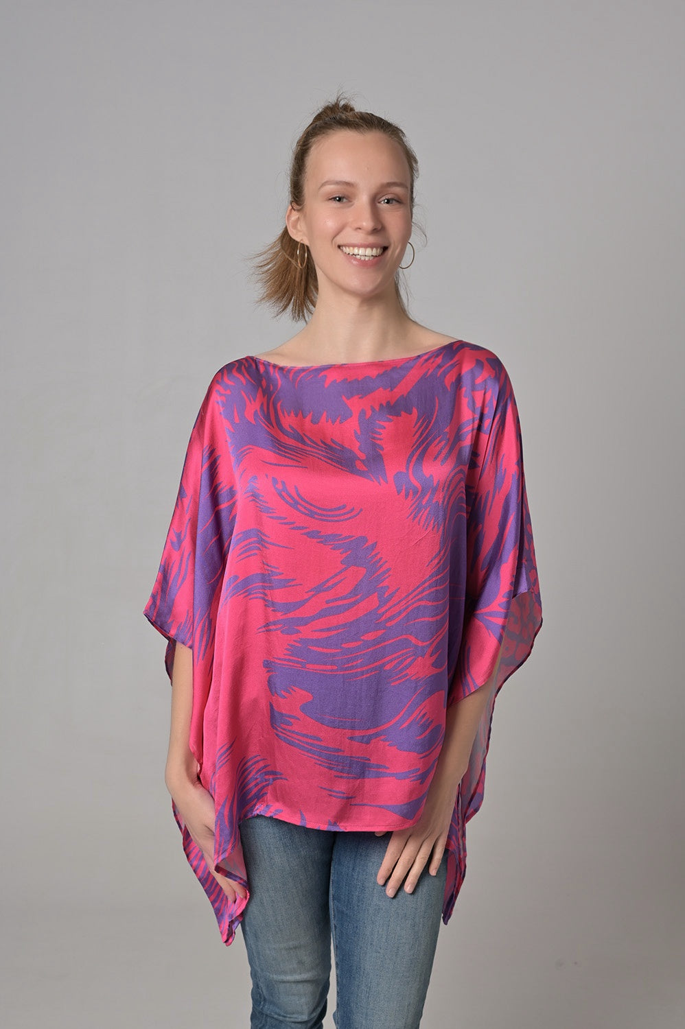Seidenkaftan LeoHead-cs in Passion Flower