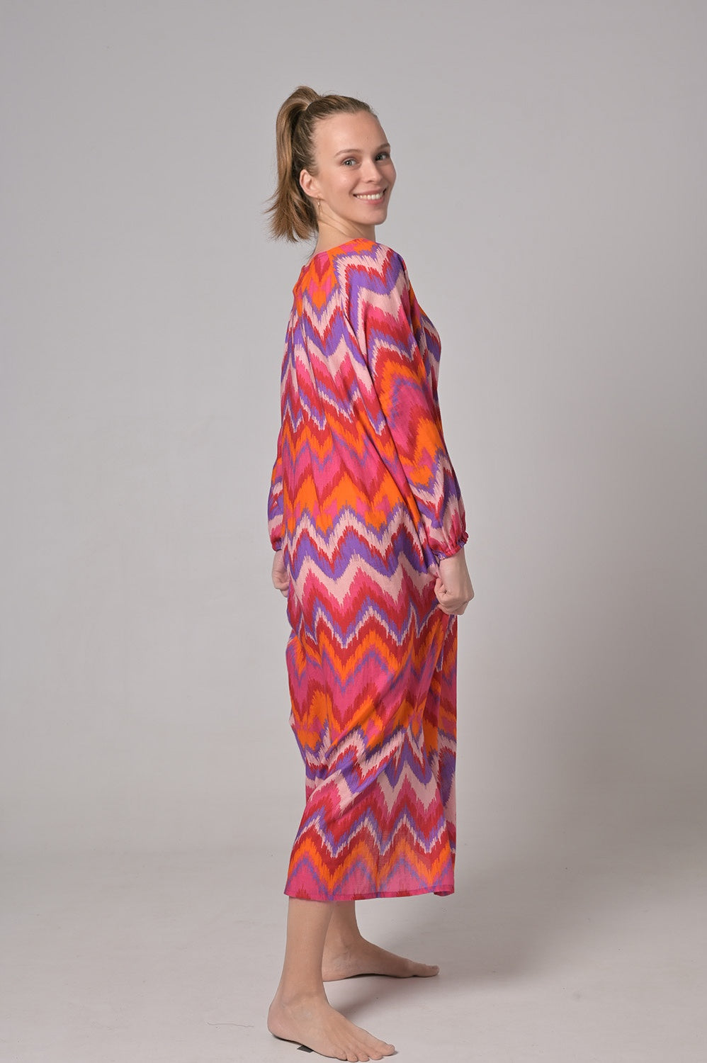 Kleid Megan-cs mit ZigZag-Print in Neonpink