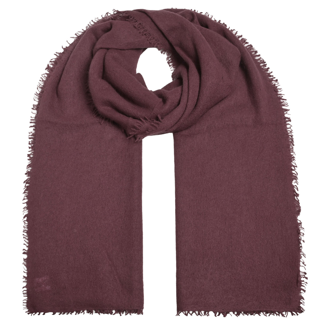 Weicher und besonders fluffiger Kaschmirschal für Damen mit Fransen von cute stuff, gestrickt und gefilzt in der Farbe Dark Choc, Dunkelbraun