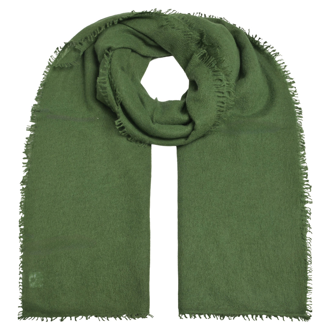 Weicher und besonders fluffiger Kaschmirschal für Damen und Herren von cute stuff mit dezenten Fransen, gestrickt und gefilzt in der Farbe Alligator