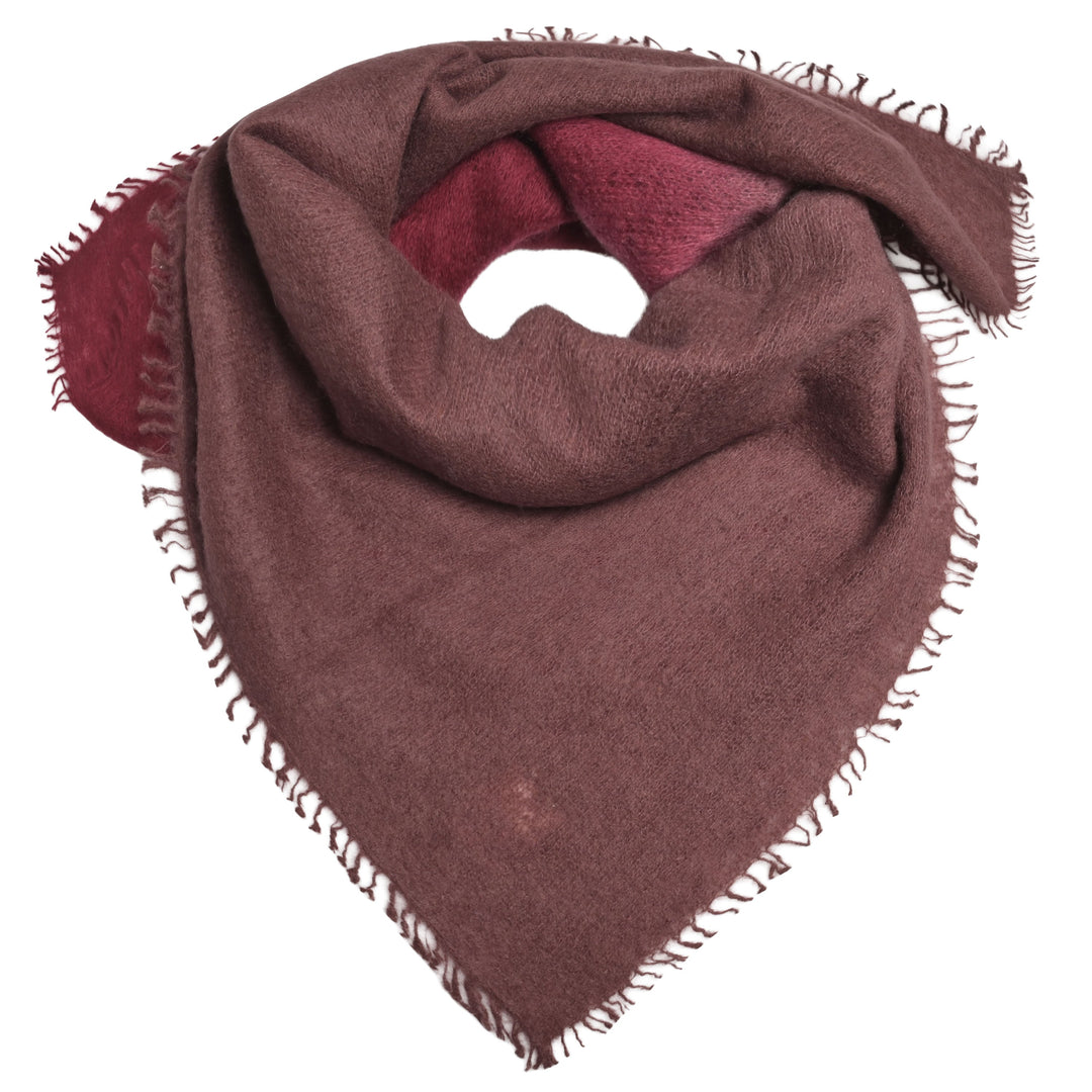 Kaschmir-Bandana Tabita-cs in Pomegrenate mit mehrfarbigem Farbverlauf, 65 x 65 cm von cute stuff