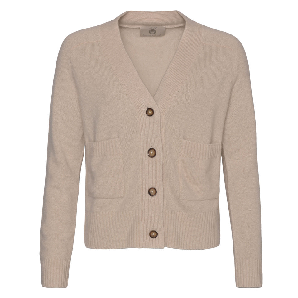 Kaschmir-Cardigan „Vera-cs“ aus 100 % Kaschmir in Creme mit V-Ausschnitt, Knopfleiste und aufgesetzten Taschen von cute stuff