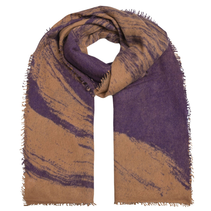 Kaschmir-Schal „Brush“ aus 100 % Light Cashmere in Bison Brown und Lila mit modernem Pinselstrich-Muster von cute stuff