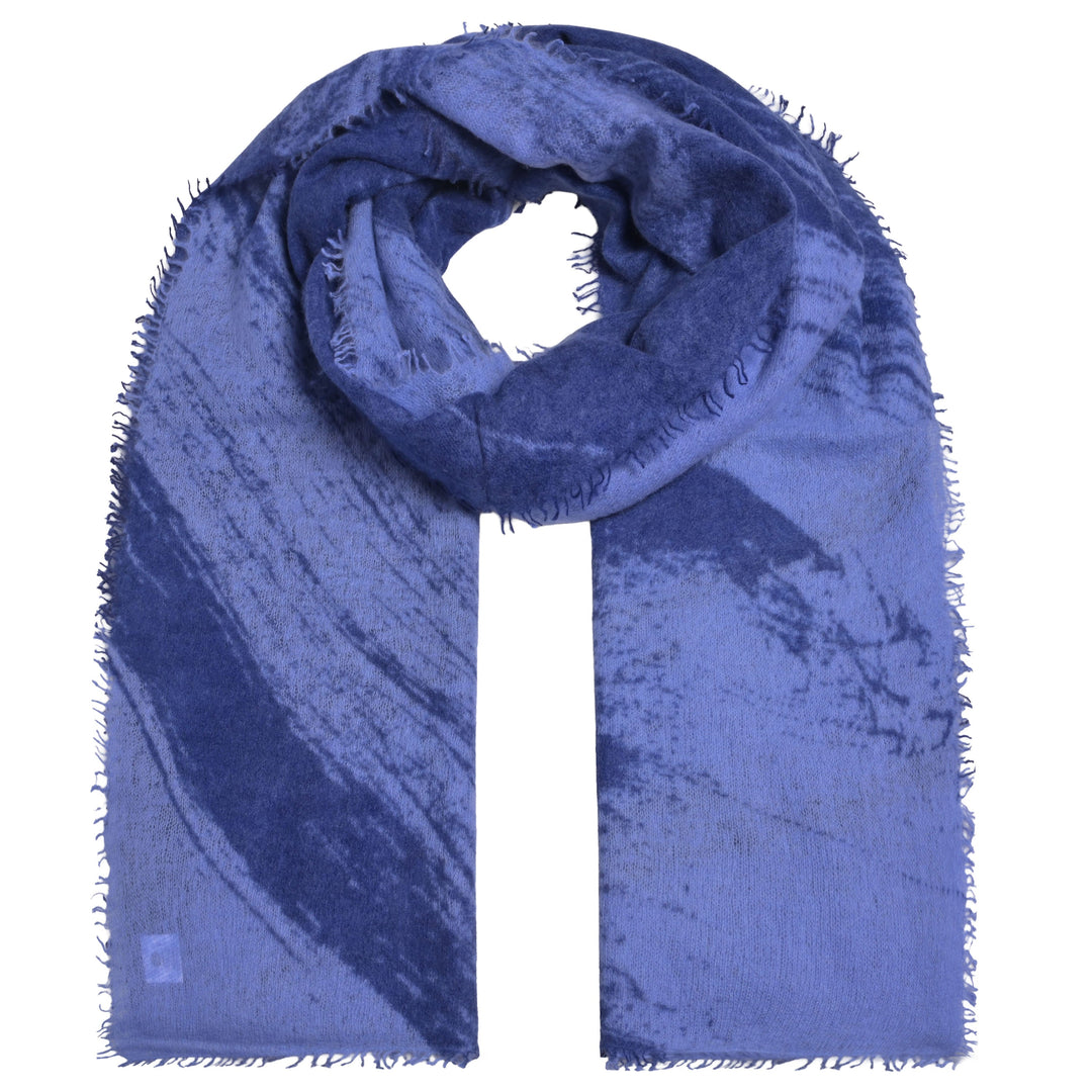 Kaschmir-Schal „Brush“ aus 100 % Light Cashmere in Blau mit modernem Pinselstrich-Muster von cute stuff