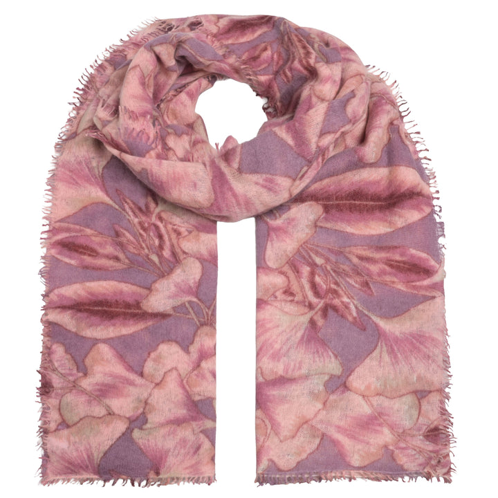 Kuschelweicher Kaschmir-Schal „Ginkgo“ aus 100 % Light Cashmere mit vollflächigem Ginkgo-Blätter-Print in Mauve, 80 × 205 cm, von cute stuff