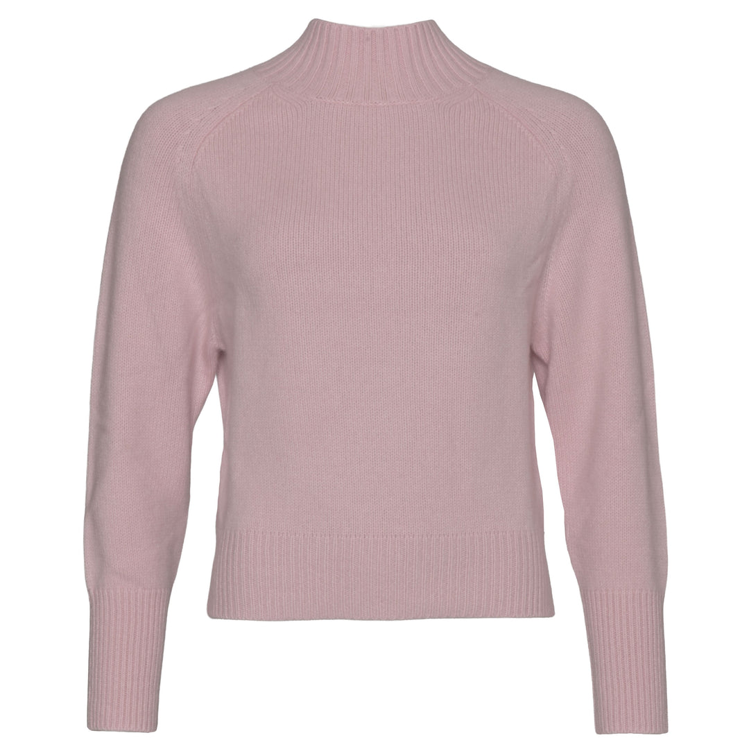 Damen-Kaschmirpullover Alex in Hellrosa aus 100 % Kaschmir mit hohem Turtle Neck und extra-langen, gerippten Ärmelbündchen.
