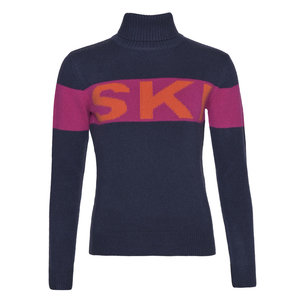 Kaschmirpullover „Ski-cs“ aus 100 % Kaschmir in Nachtblau mit Rollkragen, gerippten Bündchen und eingestricktem Ski-Schriftzug von cute stuff