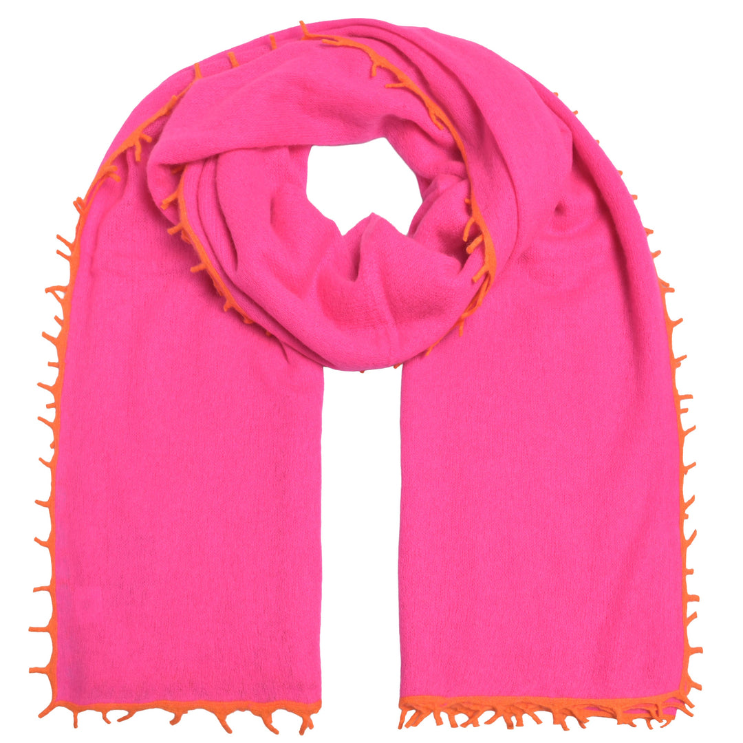 Doppelt gefilzter Light Kaschmirschal von cute stuff für Damen in leuchtendem Neonpink mit Kontrastfransen und Kante, weich und edel, 205 cm x 80 cm