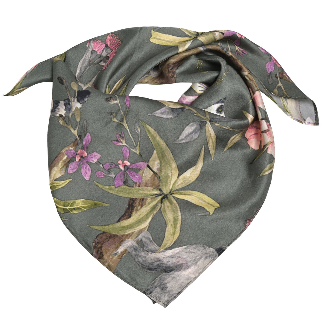 Quadratisches Seidentuch 65x65 cm mit Lemuren‑Print in Hunter für Damen