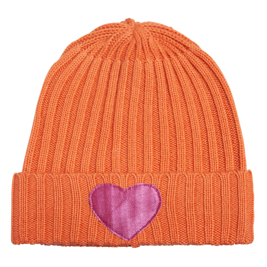 Mütze Elodie-cs mit Herz-Patch in Dusty Orange